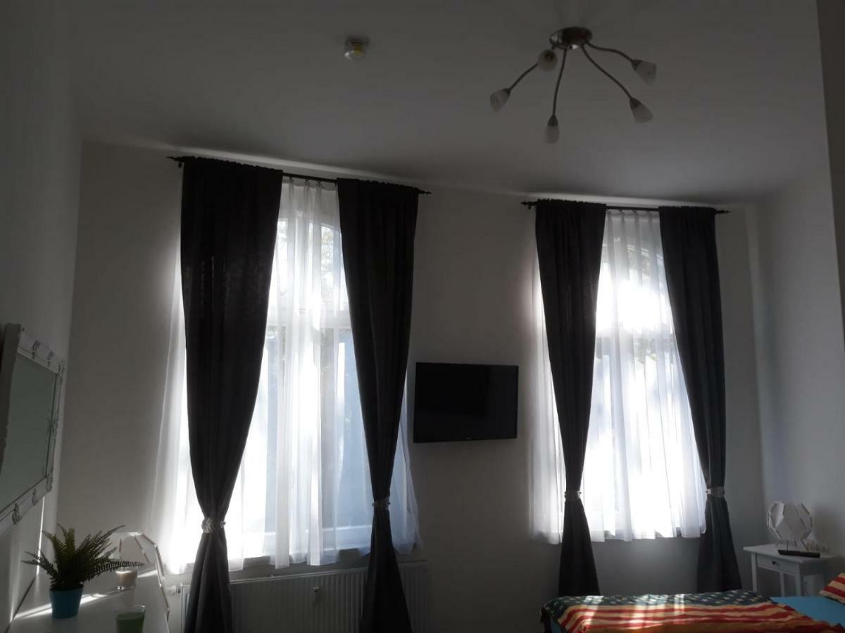 Eddy'S Diner Appartement Quedlinburg Buitenkant foto